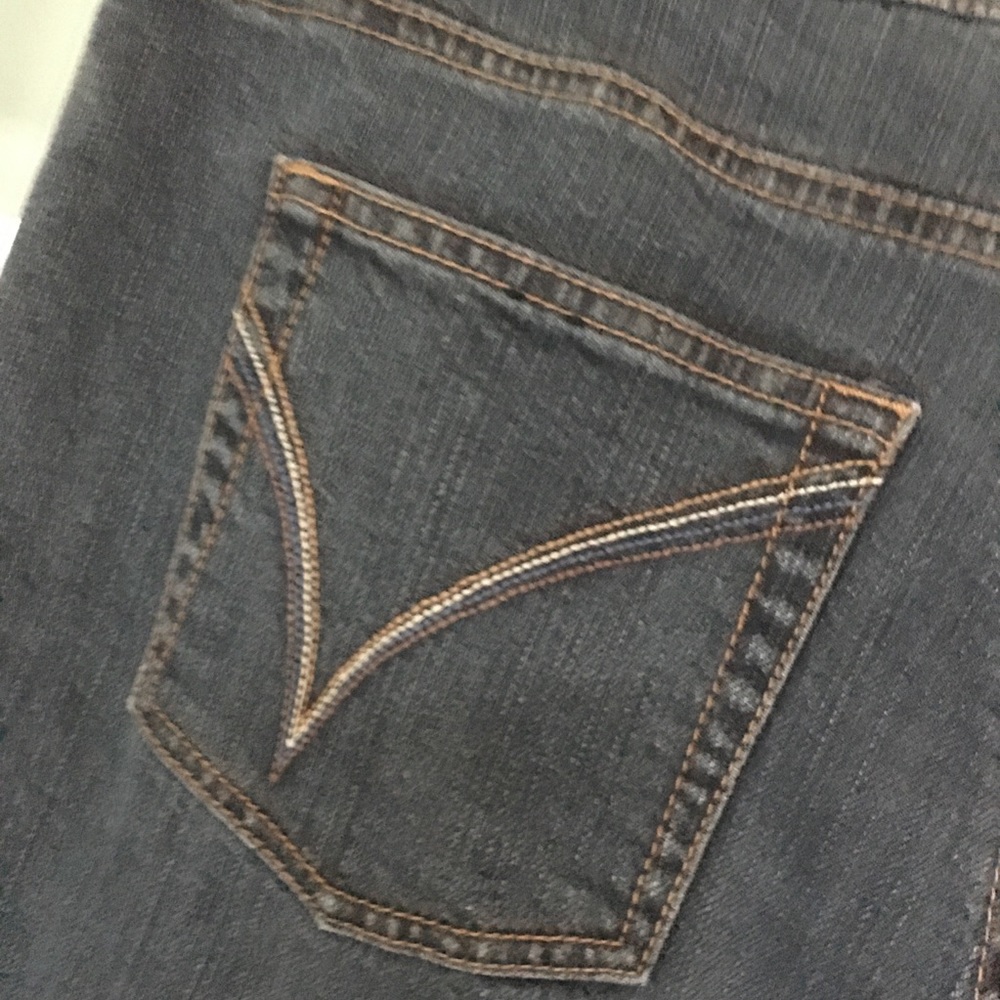 PETITE SOPHISTICATE boot cut denim mom jeans 10 P - Picture 3 of 3